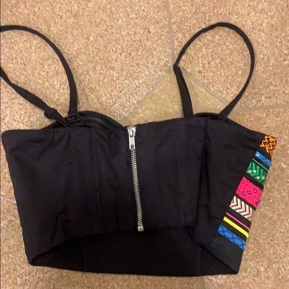 Custom rhinestone crop top - Picture 5 of 5